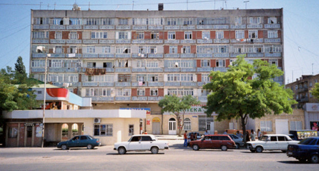 Street in Derbent. Photo: Bolshakov, http://commons.wikimedia.org/ Creative Commons Attribution 2.0 Generic