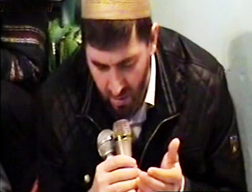 Imam of Stalskoe village Omaraskhab Alibegov. Screenshot from YouTube video, http://www.youtube.com/watchv=CUphhTCXUO8 