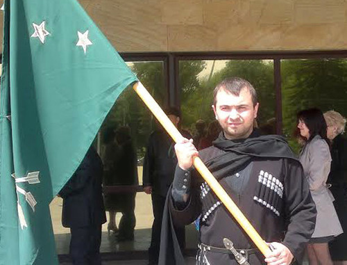 Amir Abur, representative of the youth movement "Adyge Khase" in the KChR, near the building of the Drama Theatre. Cherkessk, May 21, 2014. Photo by Asya Kapaeva for the "Caucasian Knot"