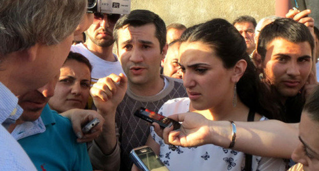 James Warlick, the US co-chair of the OSCE Minsk Group, among the participants of a rally. Nagorno-Karabakh, Berdzor City of the Kashatag District. May 17, 2014. Photo by Armine Martirosyan for the "Caucasian Knot"