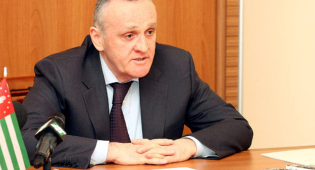 Alexander Ankvab, 2013. Photo from the archive of the Information and Public Communication Administration of the President of  Abkhazia, http://www.abkhaziagov.org/president/press/photo/2013-01-18-080000