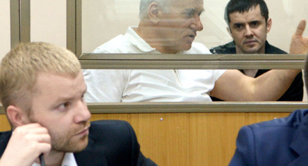 Said Amirov (to the left) and Yusup Djaparov, defence is in the front of the courtroom. Rostov-on-Don, May 13, 2014. Photo by Oleg Pchelov for the "Caucasian Knot"