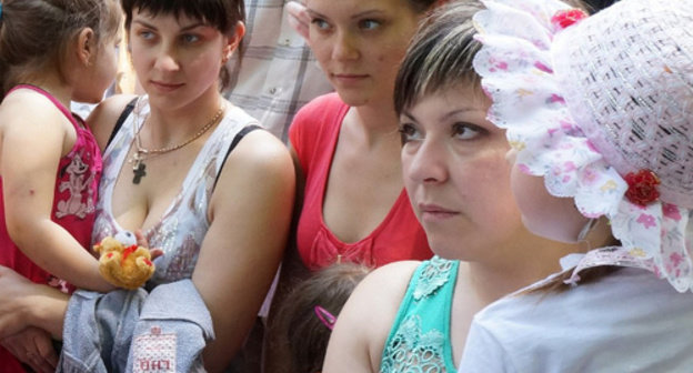 Ukrainian refugees at "Dmitriadovsky" health centre, Neklinovsky District, Rostov Region. June 4, 2014. Photo by Philipp Ivaschenko for the ‘Caucasian Knot’.  