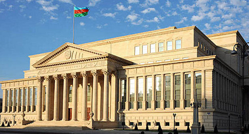 Baku, the building of the Supreme Court of Azerbaijan. Photo: http://www.supremecourt.gov.az/