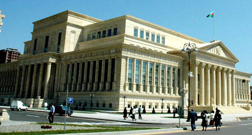 The Supreme Court of Azerbaijan. Baku. Photo http://turan.az/