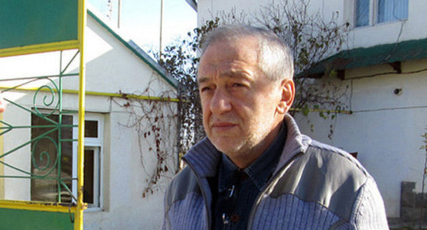 Levon Airapetyan in the village of Vank, Mardakert Region of Nagorno-Karabakh, at the site of the construction of military school, 2012. Photo by Albert Voskanyan, http://www.kavkaz-uzel.ru/blogs/929/posts/13275  