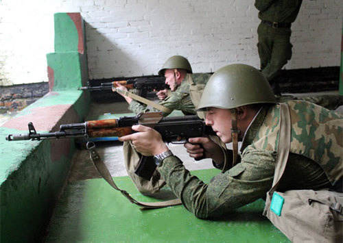 Russian soldiers taking part in the international competition ‘Warrior of Commonwealth’. Photo: official website of Russia’s Ministry of Defense, July 2014, http://function.mil.ru/news_page/world/more.htm?id=11969481@egNews