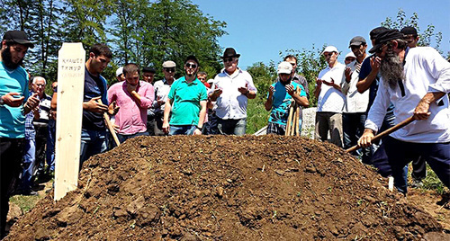 Funeral of Timur Kuashev. Nalchik, Volny Aul, August 2, 2014. Photo by Abdulla Duduev, http://www.facebook.com/abdulla.duduev