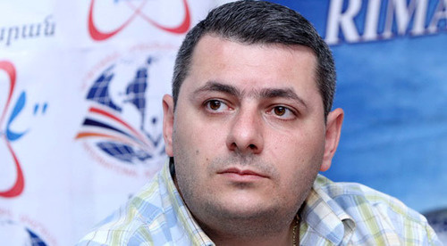 Sergey Minasyan, the Deputy Director of the Caucasus Institute. Photo http://ru.aravot.am/2012/07/19/161930/