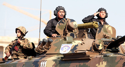 Tank troops of Armenia at the parade devoted to the 20th anniversary of the Republic of Armenia. Photo: http://www.mil.am/13161799969/page/8