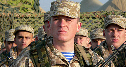 Servicemen. Photo: http://recrut.mil.ru/career/soldiering.htm 