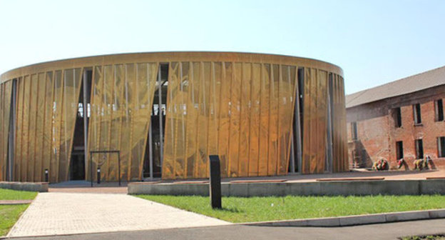 Memorial for the victims of terror act in Beslan, August 2014. Photo by by Emma Marzoeva for the ‘Caucasian Knot’.