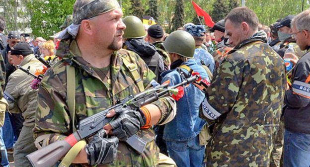 Serviceman of battalion ‘Vostok’, Donetsk. Photo by Andrei Butko, http://ru.wikipedia.org