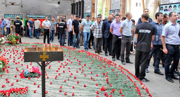 Mourning events  to mark the tenth anniversary of the terror act in Beslan, September 1, 2014. Photo by Emma Marzoeva for the ‘Caucasian Knot’. 