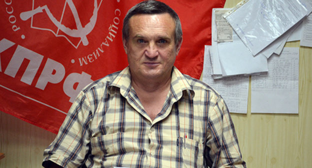 Igor Vasiliev in the office of the Communist Party of the Russian Federation (CPRF), Sochi. Photo by Svetlana Kravchenko for the "Caucasian Knot"