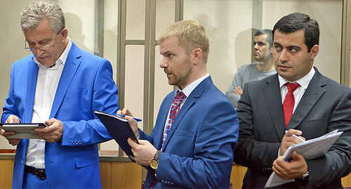 Said Amirov's defence at the court session, July 2014. Photo by Oleg Pchelov for the "Caucasian Knot"