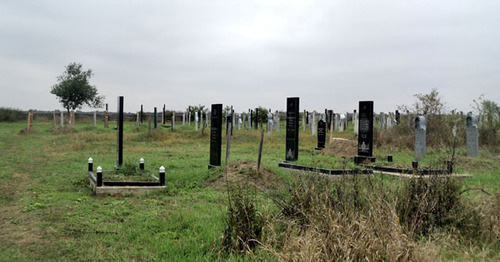 Cemetery in the village of Psykhurei of the Baksan District where the suspected militants arranged a dug-out. KBR, October 8, 2014. Photo by Lyudmila Maratova for the "Caucasian Knot"