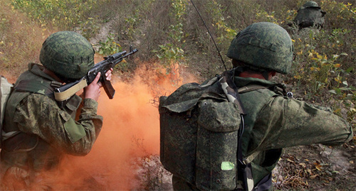 Military exercises. Photo by Alexei Ereshko, http://stat.multimedia.mil.ru/multimedia/photo/gallery.htm?id=18362@cmsPhotoGallery