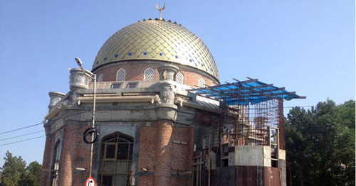 Mosque in Kislovodsk. Photo by Kheda Saratova. 