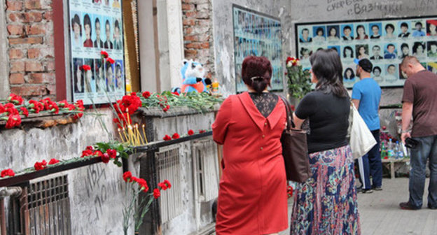 Mourning events  to mark the tenth anniversary of the terror act in Beslan, September 1, 2014. Photo by Emma Marzoeva for the ‘Caucasian Knot’.