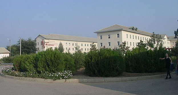 Budyonnovsk. Central hospital buildings. Photo by http://ru.wikipedia.org