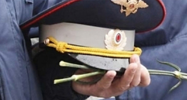 Policeman uniform cap. Photo http://07.mvd.ru/upload/site11/document_news/E9pnJ8vmnP-630xx225.jpg