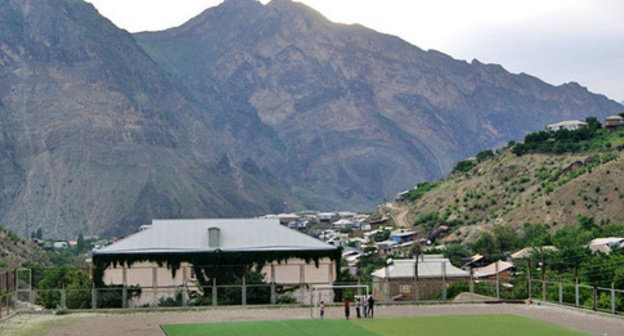 School stadium in Gimry, Untsukul District of Dagestan. Photo by Aida Magomedova for the ‘Caucasian Knot’. 