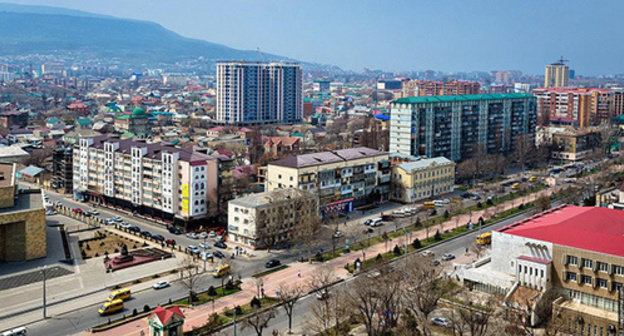 Makhachkala. Photo by Timur Agirov, http://odnoselchane.ru/?page=photos_of_category&amp;sect=3469&amp;com=photogallery