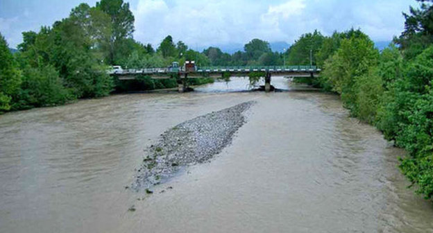 The Psou River. Photo: elephantr http://www.flickr.com/photos/elephantr/154993685/