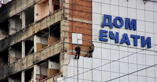 Restoration works on the building of the House of Press. Photo by Magomed Magomedov for the ‘Caucasian Knot’. 