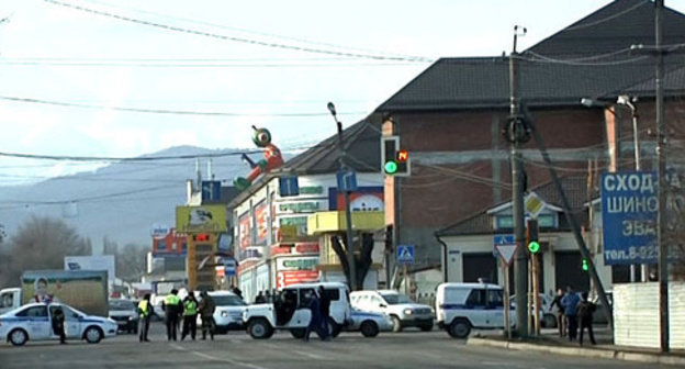 Law enforcement officers in Nalchik streets. Photo: http://nac.gov.ru