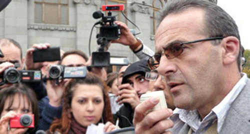 Arthur Sakunts at the protest action in support of the prisoners after the clashes with the police on November 5. Yerevan, November 5, 2013. Photo by Armine Martorosyan for the "Caucasian Knot"