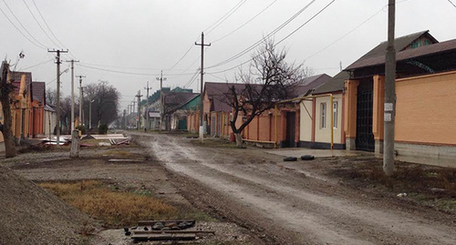 Staropromyslovskiy District of Grozny, Chechnya. Photo by Akhmed Aldebirov for the ‘Caucasian Knot’. 