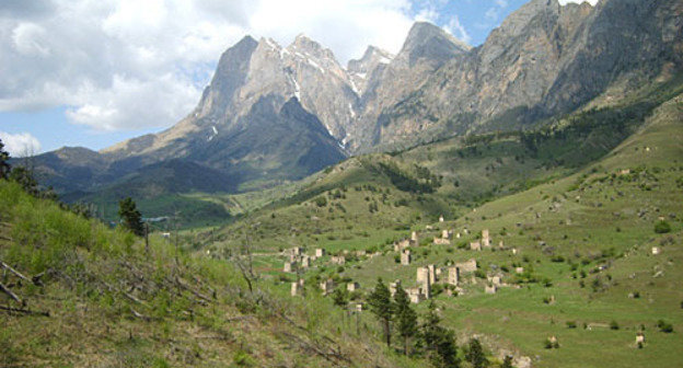 Ingushetia, Tsey-Loam. Photo by http://ru.wikipedia.org