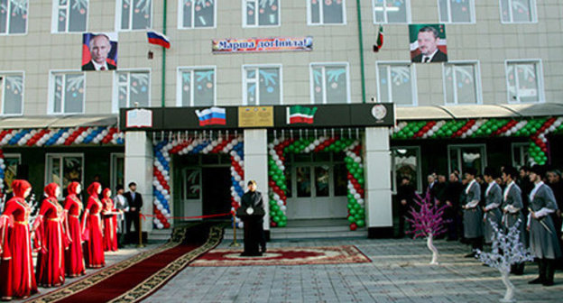 Opening of the school No. 20 which was damaged during the special operation. Grozny, December 30, 2014. Photo by Ibragim Estamirov http://www.grozny-inform.ru/