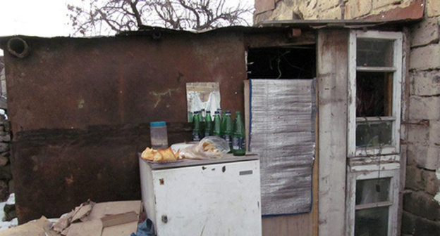 Shed in the yard of Avetisyan family's house sealed up by the investigative bodies. Gyumri, January 14, 2015. Photo by Tigran Petrosyan for the "Caucasian Knot"