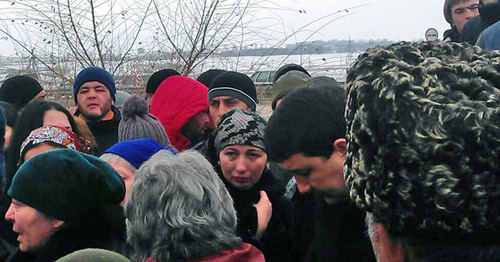 Protest action of the relatives of Sultan Karasov. The village of Erkin-Hulk, Nogai District of the KChR. January 17, 2015. Photo: A.Karasov