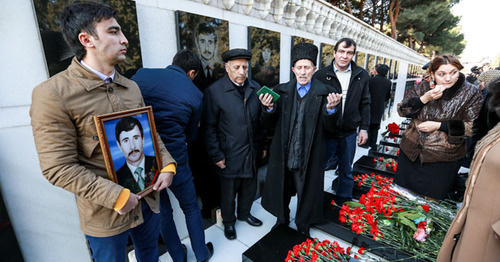 Residents of Azerbaijan commemorate victims of "Black January". Baku, January 20, 2015. Photo by Aziz Karimov for the ‘Caucasian Knot’.  