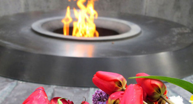 Eternal flame at the memorial of the victims of the Armenian Genocide. Photo by Inessa Sargsyan for the "Caucasian Knot"