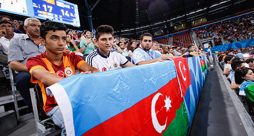 The spectators with the Azerbaijani  flag at the I European Games. Baku, June 2015. Photo by Aziz Karimov for the "Caucasian Knot"