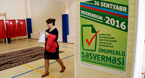 Voting station in Azerbaijan. Photo: http://report.az/xarici-siyaset/aspa-musahide-missiyasi-azerbaycanda-kecirilen-referendumun-monitorinqine-baslayib/