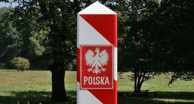 A border zone sign in Poland. Photo: Frank Vincentz https://ru.wikipedia.org/
