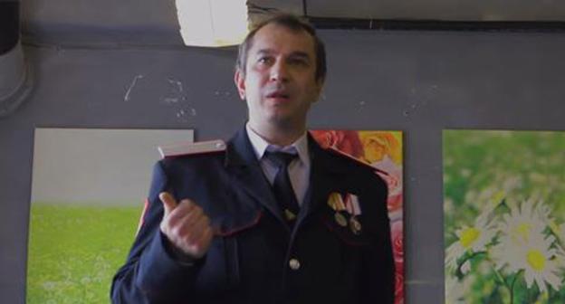 Cossack Yevgeny Panchuk. Screenshot of video provided by Navalny's campaign office in Krasnodar: https://www.youtube.com/watch?v=UZ7-Sza5Wn4