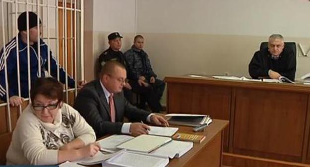 In the courtroom during the hearing in Ruslan Rakhaev's case. Cherkessk, screenshot of the video broadcasted by the "Cherkessk" TV channel https://www.youtube.com/watch?v=8rGcvijEpUA