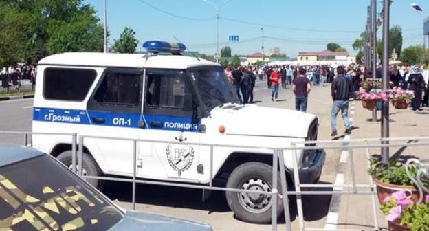 Police car in Grozny. Photo by Nikolai Petrov for the Caucasian Knot