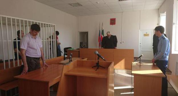 The judge gives a verdict in Oyub Titiev's case on May 24, 2018. Photo by the Human Rights Centre "Memorial" 