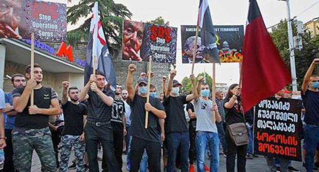 Activists of the "Georgian March" © Photo: Sputnik / STRINGER https://sputnik-georgia.ru/society/20180601/240722511/Policija-zaderzhala-chlenov-Gruzinskogo-marsha-v-centre-Tbilisi.html