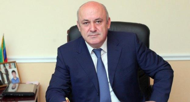 Radjab Abdulatipov. Photo: http://godekan.com/wp-content/uploads/2016/05/b738f7ff34e34e3cf92459fc379cb1fc-1024x682.jpg