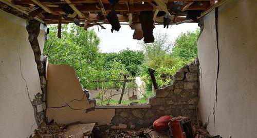 The destroyed home in the Agdam District of Azerbaijan. Photo https://ru.sputnik.az/karabakh/20171112/412717929/oborona-obstrel-front-azerbajdzhan-armenija.html