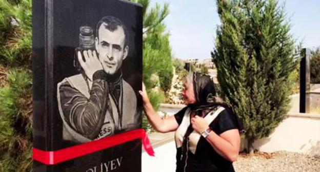 A commemoration of journalist Rasim Aliev was held in Baku. August 9, 2018. Photo by Parvana Bayramova for the "Caucasian Knot"